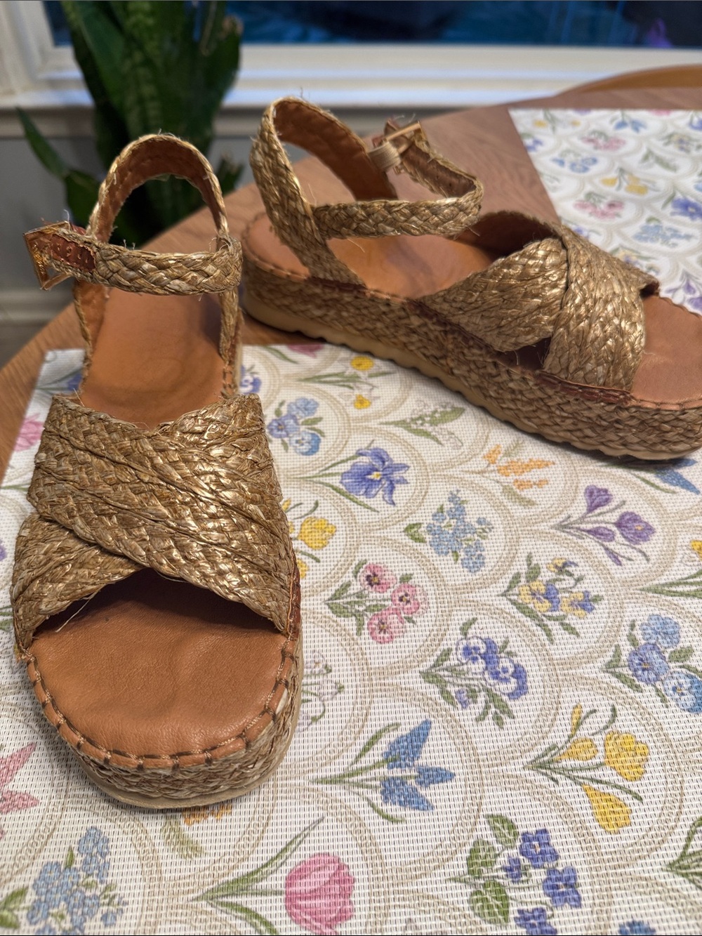BEACH brand Woven Metallic Platform Sandals - Gold